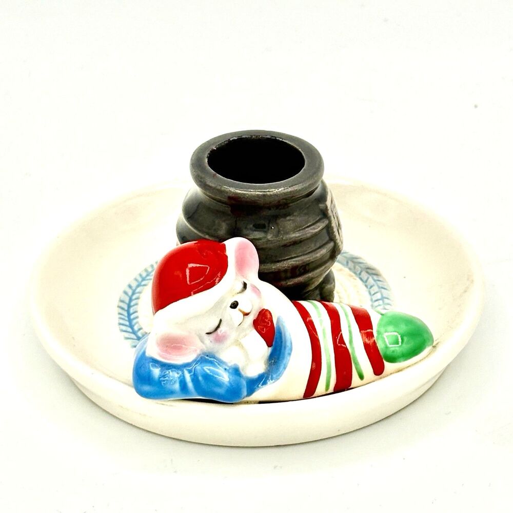Vintage 1983  Avon Christmas Snuggly Mouse By Stove - Ceramic Candle Holder - Picture 2 of 8